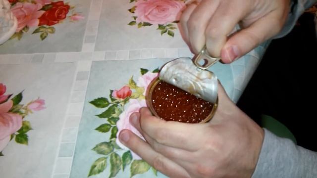 Как выбрать хорошую красную икру 31.12.14 смотреть онлайн