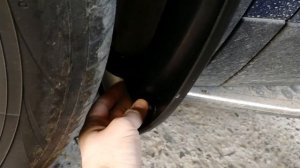 Как поставить передние брызговики на Шкоде Кодиак когда мешают пороги