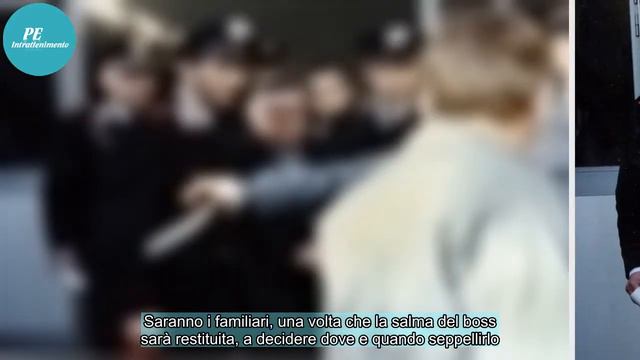 La Chiesa vieta i funerali di Riina. Il pizzino della figlia смотреть онлайн