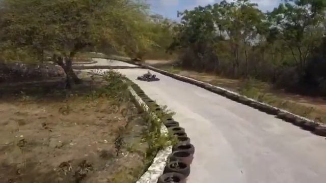 Открытый карт-трек на Бали Karting Star смотреть онлайн