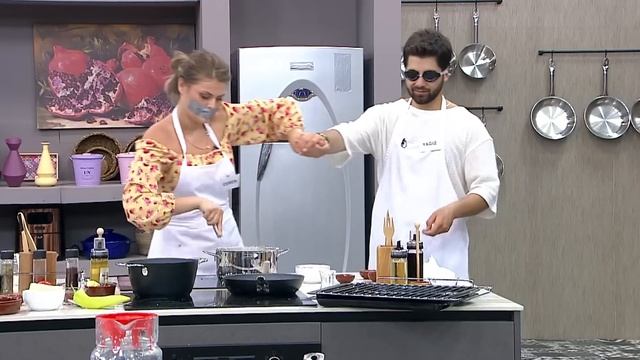 Eşim Benzerim Yok 24. Bölüm (YOUTUBE ÖZEL) смотреть онлайн