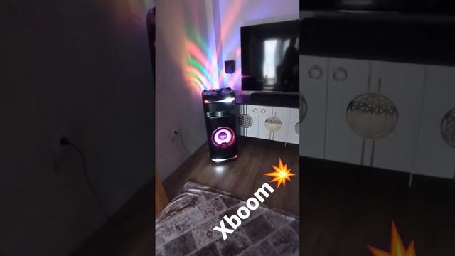 Lg Xboom Ol100 Party смотреть онлайн