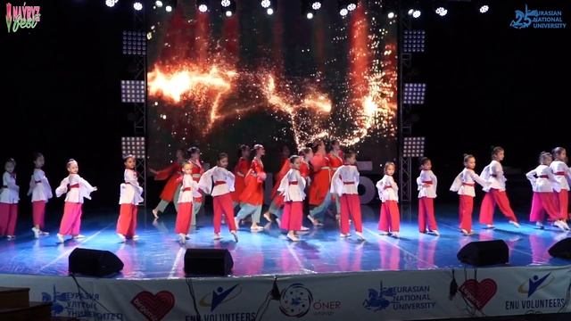 17 Искорка Китайский смотреть онлайн