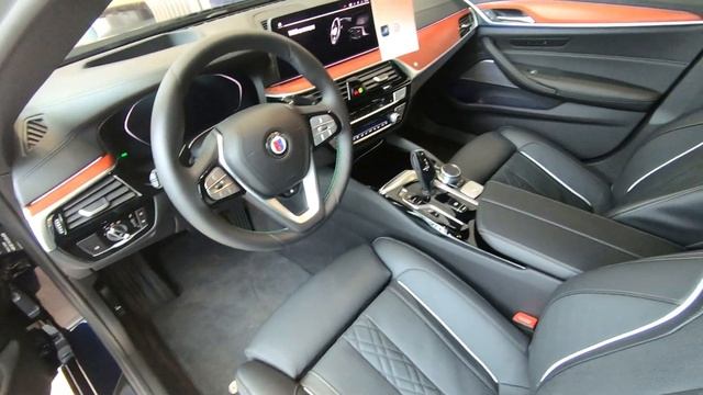 BMW Alpina D5 S Touring 2022 (Interior Exterior) смотреть онлайн