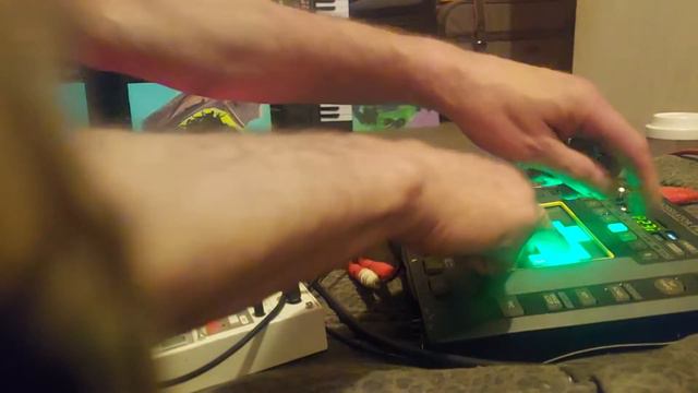 Korg Volca Sample/Kaossilator The Three Eyed Retriever Of Souls смотреть онлайн