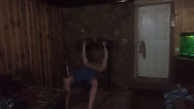 жим 2 по 40кг. смотреть онлайн
