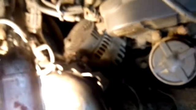 Форд Фокус 1 , Ремонт Генератора и замена приводного ремня. смотреть онлайн