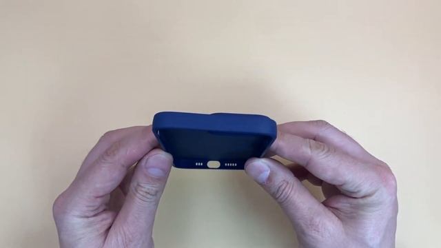 Силиконовый чехол для iPhone 13 Pro синий смотреть онлайн