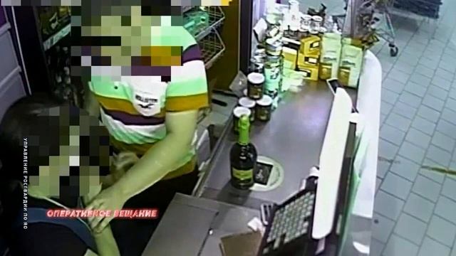 В Гаврилов-Яме молодой человек приставил пистолет к голове продавца смотреть онлайн