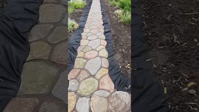 Садовая дорожка. Почему у меня не крошится и не линяет?. смотреть онлайн