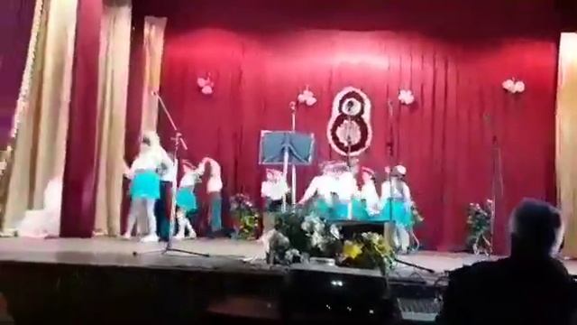 Танцевальный ансамбль"Черевички"с.Богатое,8 марта ДК .Руководитель Греков Ал.Ф. смотреть онлайн