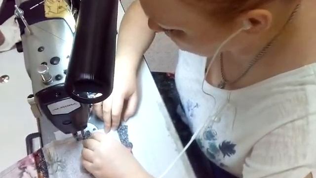 Пошив жакета без подклада. Обработка горловины. смотреть онлайн