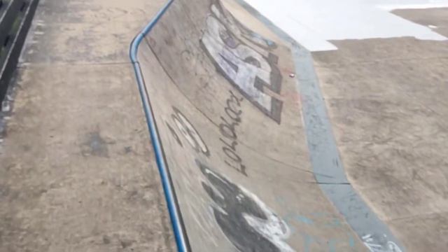 КАТАЕМСЯ В СКЕЙТ-ПАРКЕ ДГТУ!!! спойлер ??в описании смотреть онлайн