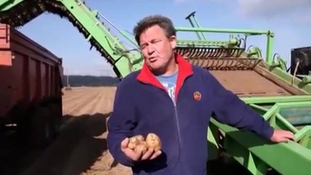 Сбор урожая картофеля и овощных культур в Совхозе им Ленина смотреть онлайн