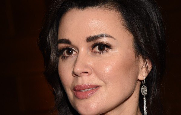 Свежая информация о состоянии здоровья Заворотнюк Чем болеет Анастасия Заворотнюк последние на 26 ап смотреть онлайн