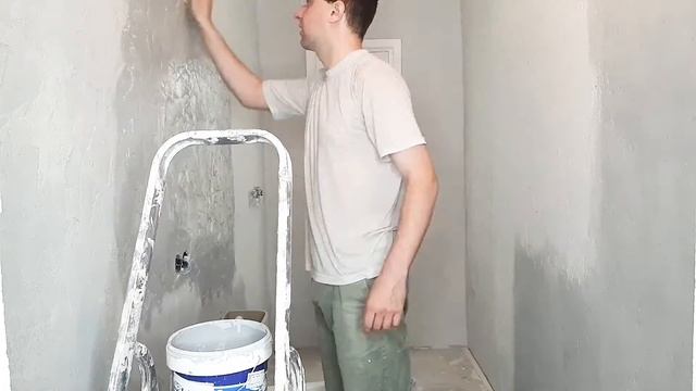 Отделка стен в ванной комнате декоративной штукатуркой. Декоративная штукатурка из цемента дёшево. смотреть онлайн