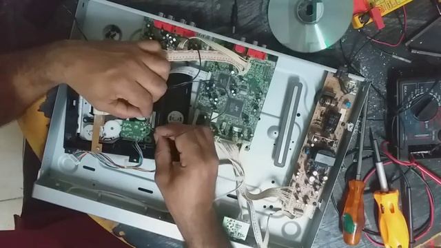 Phillips DVD Player No Disc Problem solved смотреть онлайн