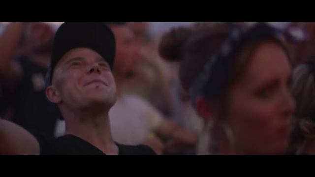 Spooky Scary Skeletons (Phantazee Hardstyle Bootleg) | HQ Videoclip