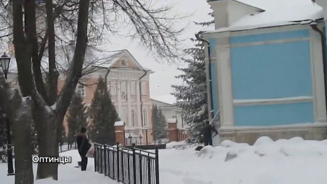 В монастыре выпало много снега❄❄❄ смотреть онлайн