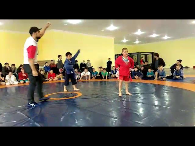 Тажудинов Магомед - Победитель на турнире по самбо среди юношей и детей в весе 23 кг., в г. Кизляре. смотреть онлайн