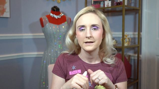 Disney Elsa Makeup Tutorial Frozen with this Easy Elsa Makeup Tutorial to look Picture Perfect. смотреть онлайн
