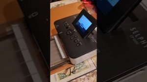 Canon SELPHY cp1000 printing  photos from card