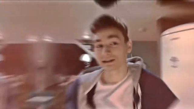 теку от брайна на протяжении 27 секунд смотреть онлайн