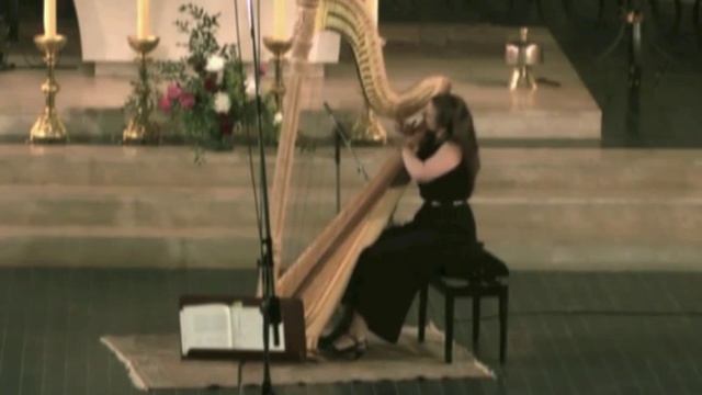 Fantaisie pour harpe d'Alfred Desenclos - Clara Izambert смотреть онлайн