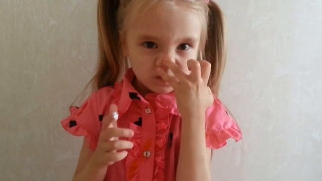 КАК МАМА КРАШУ НОГТИ ЛАКОМ*ДЕТСКАЯ КОСМЕТИКА/Детский Лак Блеск Крем/CHILDREN'S COSMETICS/РАСПАКОВКА смотреть онлайн