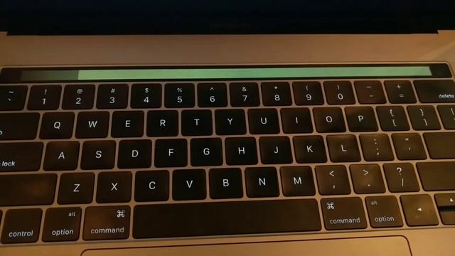 New 2016 MacBook Pro Touch Bar issue смотреть онлайн