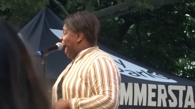 Alex Newell - I Know Where I've Been (Hairspray) @ Elsie Fest 2018 смотреть онлайн