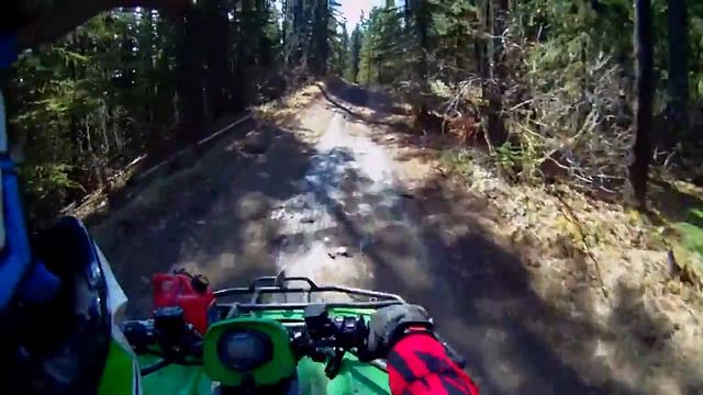 Spring Ride In the Mountains Arctic Cat 650H1 смотреть онлайн