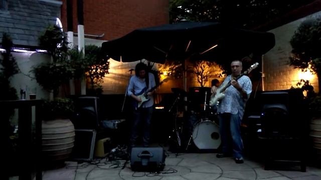David Moore Band смотреть онлайн