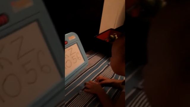 Салиму год и девять месяцев.Мы знаем буквы... смотреть онлайн