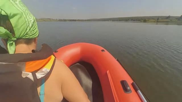 Беловское водохранилище в Инском. Покатушки на "Гидре" с мотором "Сузуки". смотреть онлайн