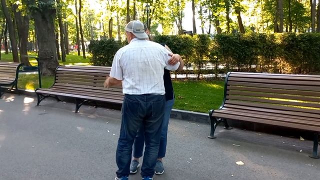 Харьков, танцы в саду,"Рябиновые бусы" смотреть онлайн