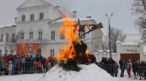 Сжигание чучела Масленицы на площади 9 Января. Масленица-2018 (Торжок)