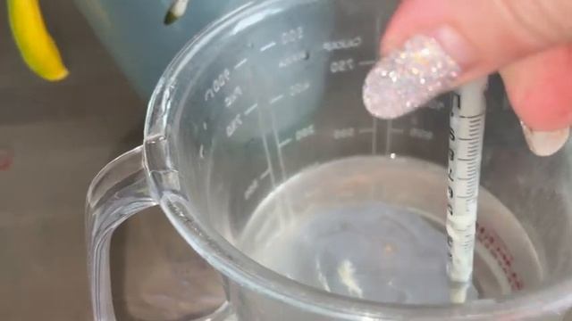 # 37 Обработка от вредителей орхидей акарицидом Дабл Фейс (Double Face). Вторая профилактическая. смотреть онлайн