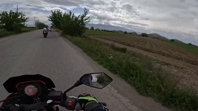 "Мотопоездка к Храму Хор Вирап: наслаждаемся красотами Армении на мотоциклах". смотреть онлайн