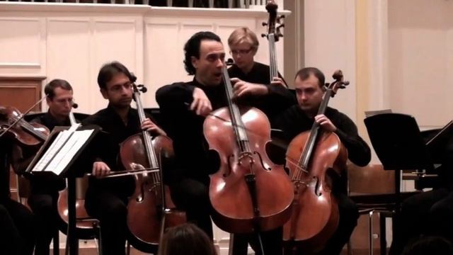 Emil Rovner sings and plays Mozart смотреть онлайн