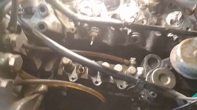 Устраняем течь солярки из-под штуцеров тнвд мерседес w124 ом603 смотреть онлайн