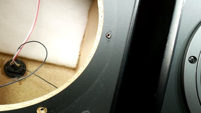 Look inside $200 Pioneer CS-5070 Speaker - What's Inside? смотреть онлайн