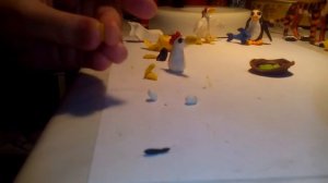 Мастер клас. Как слепить курицу из пластилина