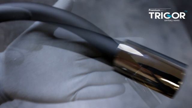 Однорычажный смеситель для кухни с гибким изливом. Модель KXA4-KG-275. смотреть онлайн