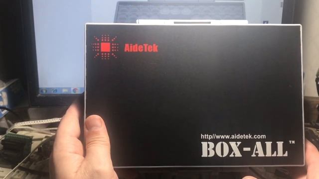 Aidetek Box-All (Органайзер SMD радиокомпонентов) смотреть онлайн