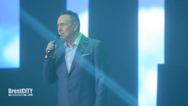 «Журавли». Исп. Ренат Ибрагимов. Брест. Концерт в "Виктории" 05.04.19 смотреть онлайн