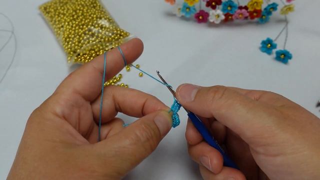 Fiorellini di campo all'uncinetto смотреть онлайн