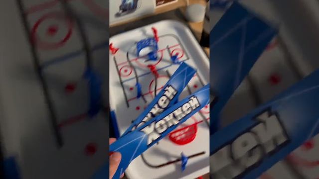 Настольная игра "Хоккей" смотреть онлайн