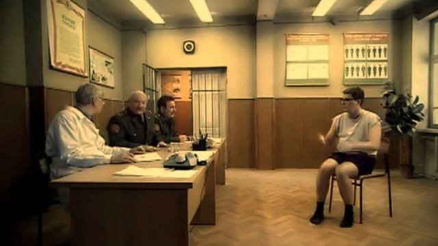 Как изменить отношение к ситуации? Разговорный рефрейминг. Бульдог Шоу. В военкомате смотреть онлайн