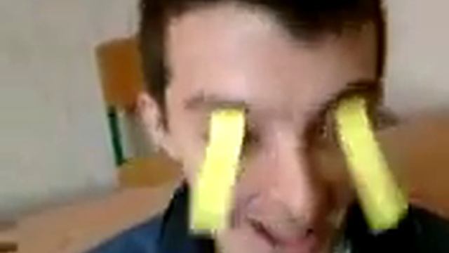 Дурак балбес просто ненужный человек)) смотреть онлайн